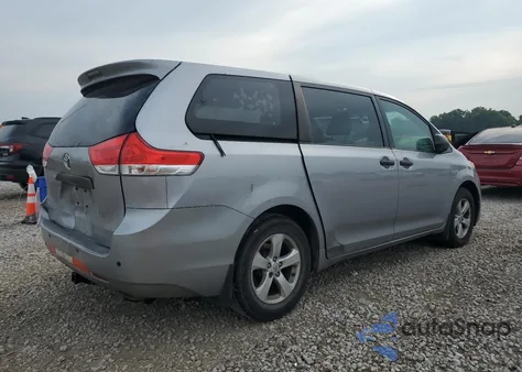 2011 Toyota Sienna Base из США, поврежденный, VIN 5TDKA3DC7BS002582